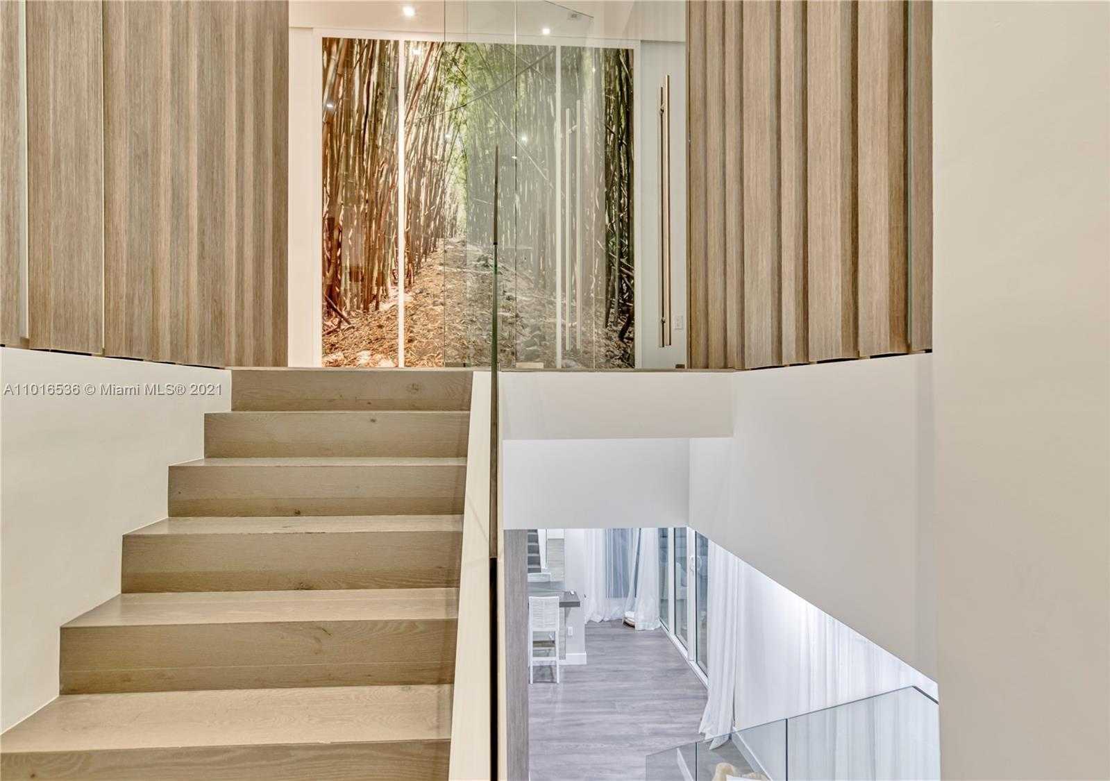 Small Image of 900 BRICKELL KEY BLVD #PH4, Miami Number 58