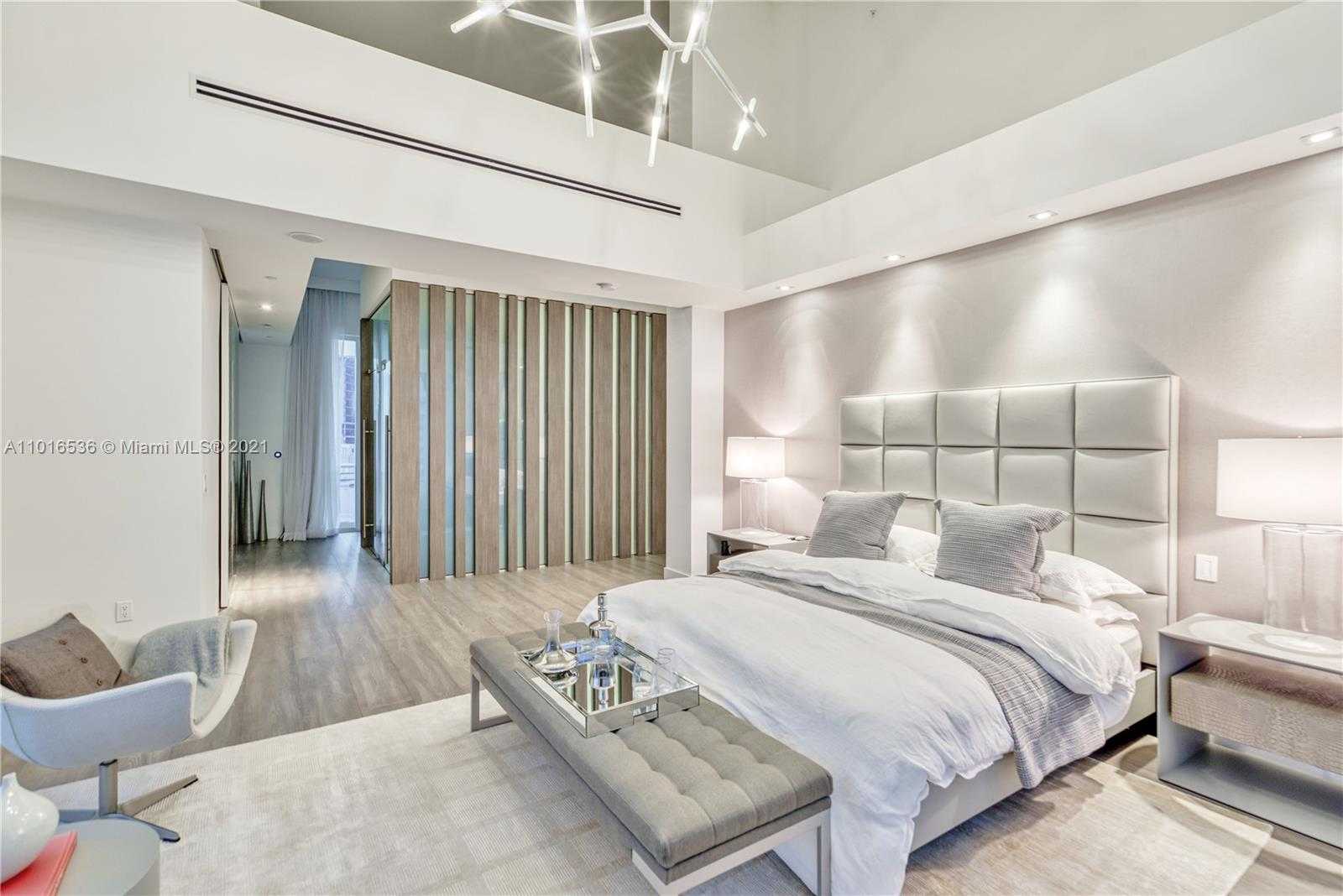 Small Image of 900 BRICKELL KEY BLVD #PH4, Miami Number 62