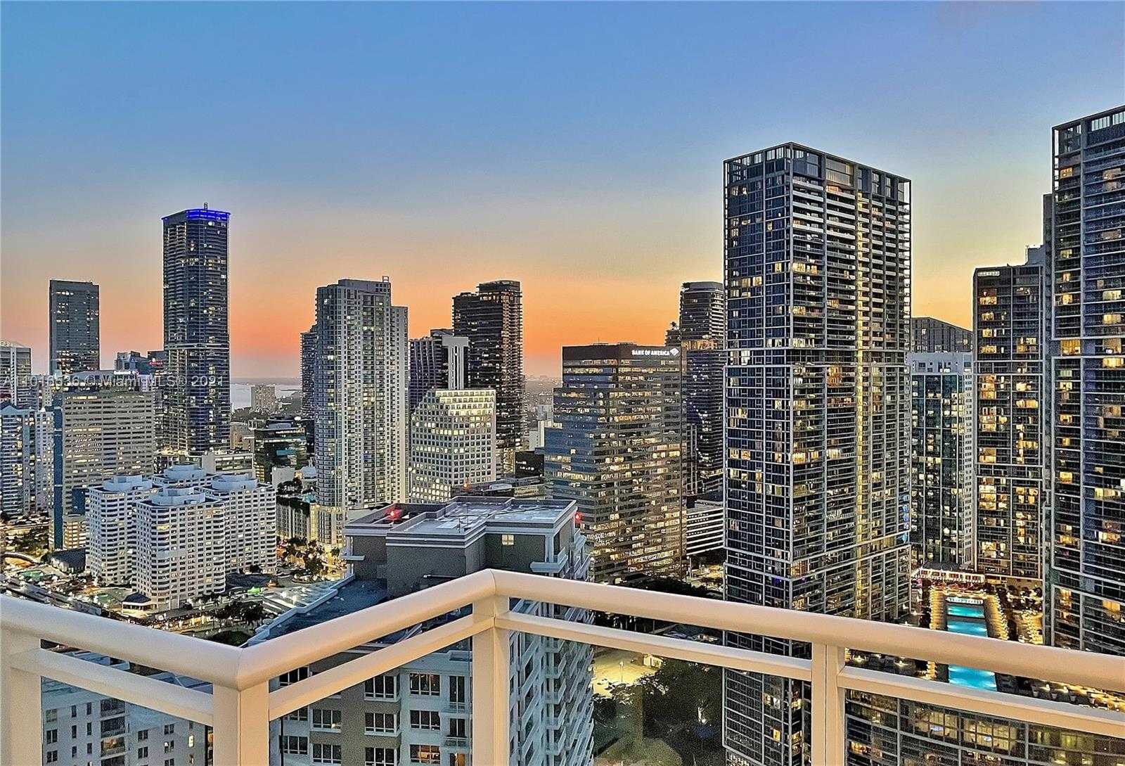 Small Image of 900 BRICKELL KEY BLVD #PH4, Miami Number 72