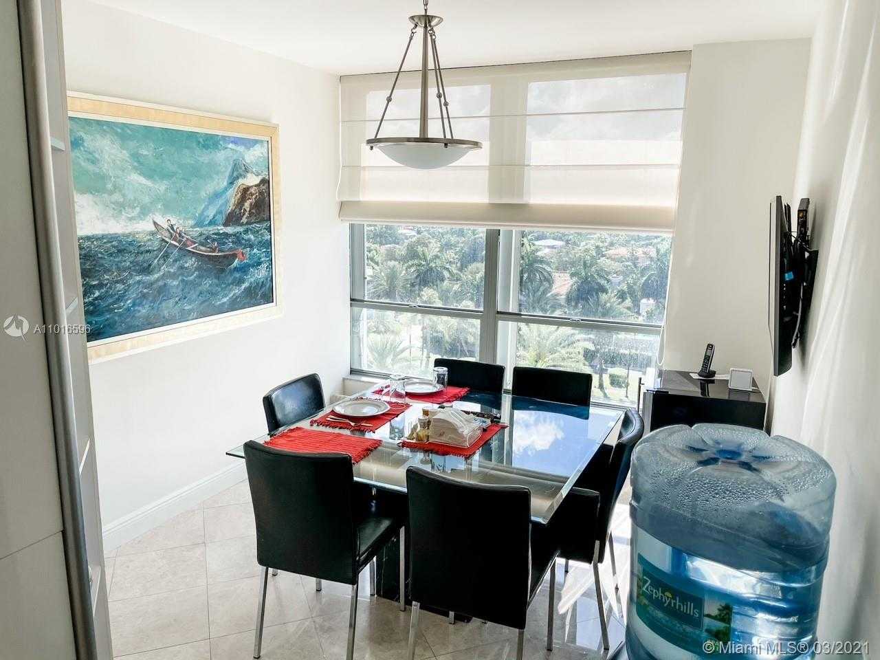 Small Image of 10155 Collins Ave, Bal Harbour, FL 33154, USA Number 10