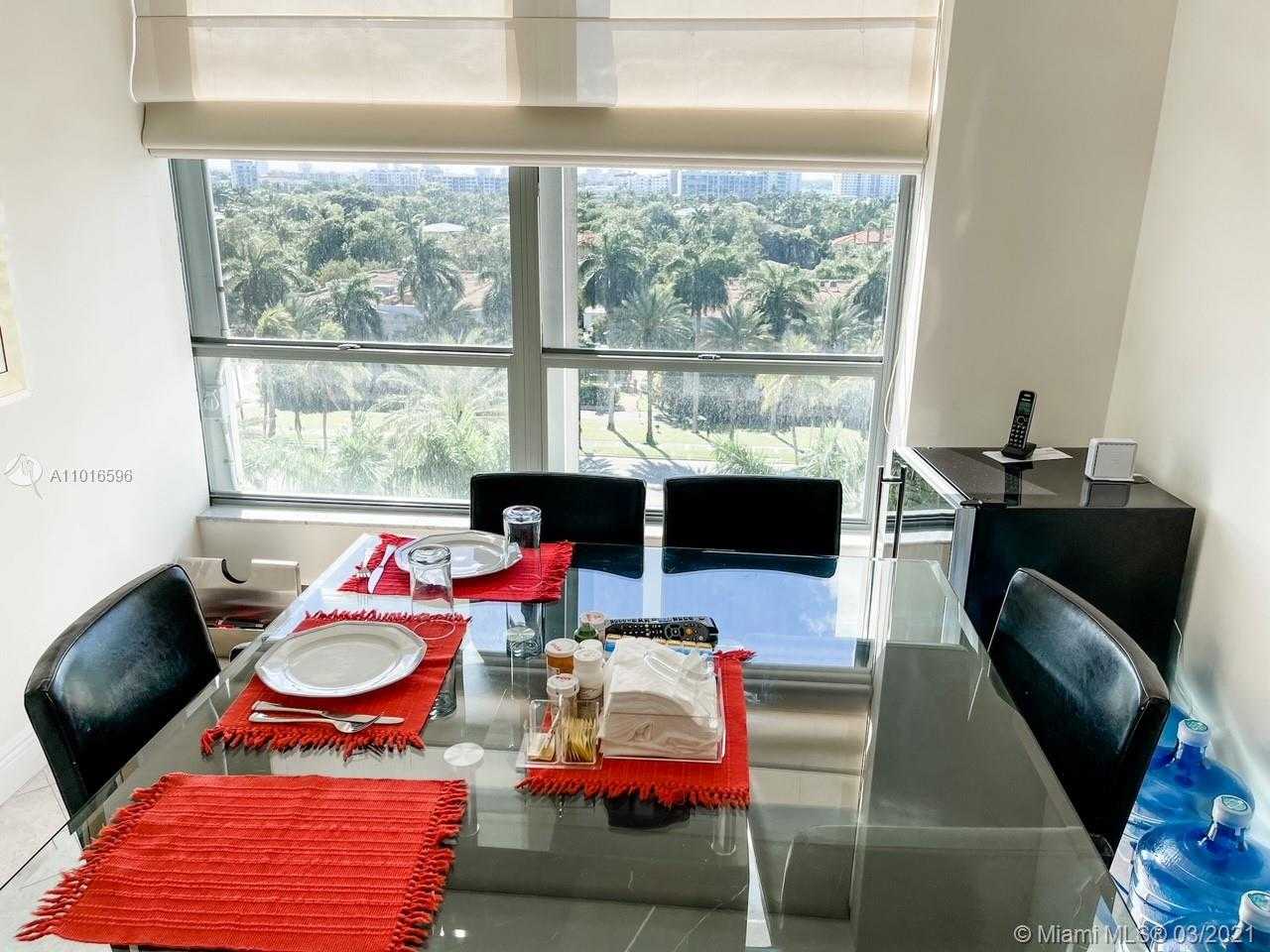 Small Image of 10155 Collins Ave, Bal Harbour, FL 33154, USA Number 11