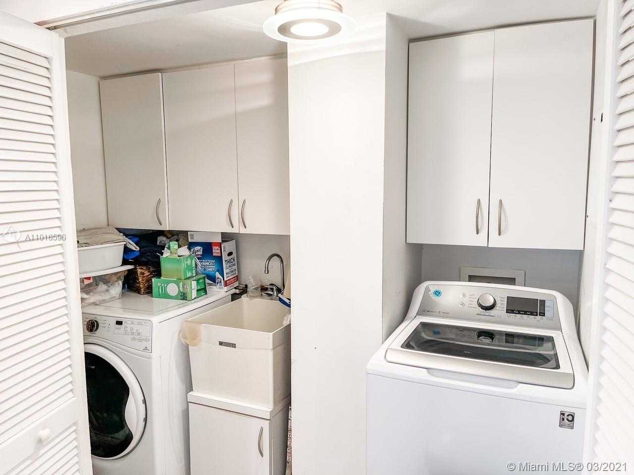 Small Image of 10155 Collins Ave, Bal Harbour, FL 33154, USA Number 12