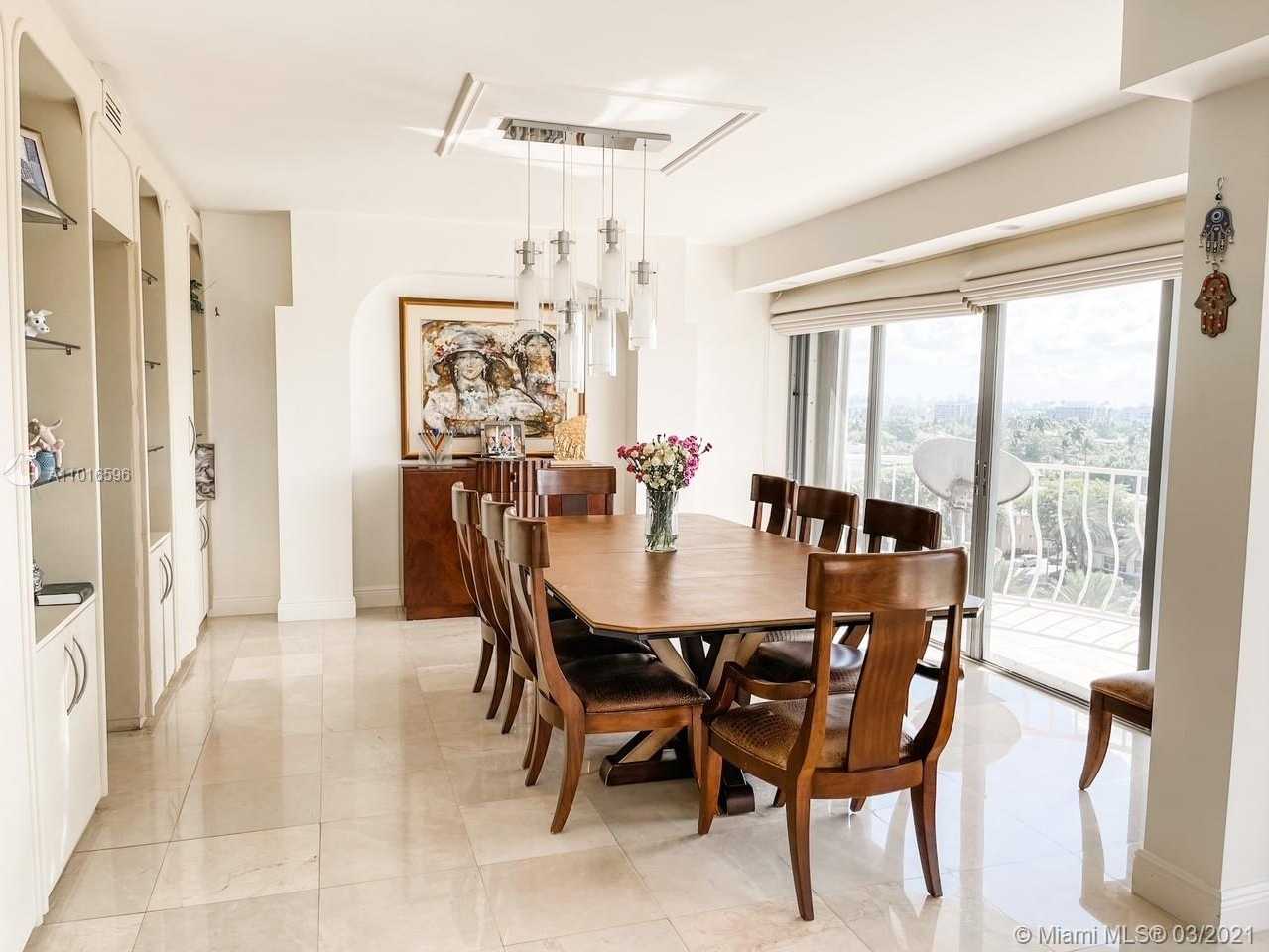 Small Image of 10155 Collins Ave, Bal Harbour, FL 33154, USA Number 14