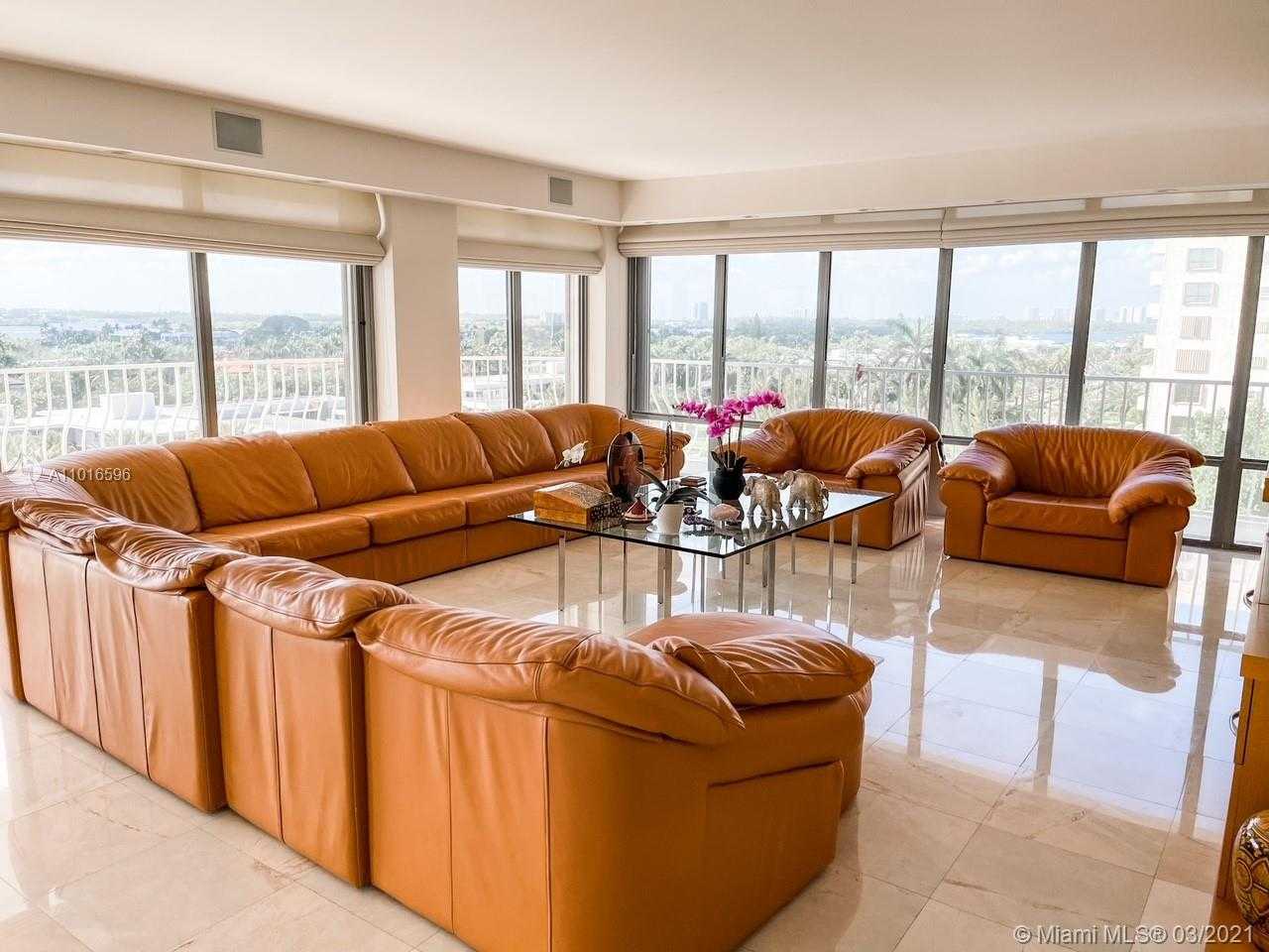 Small Image of 10155 Collins Ave, Bal Harbour, FL 33154, USA Number 17