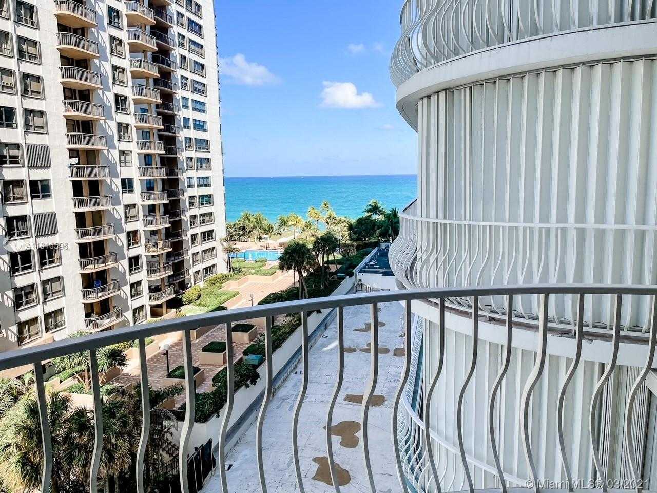 Small Image of 10155 Collins Ave, Bal Harbour, FL 33154, USA Number 46