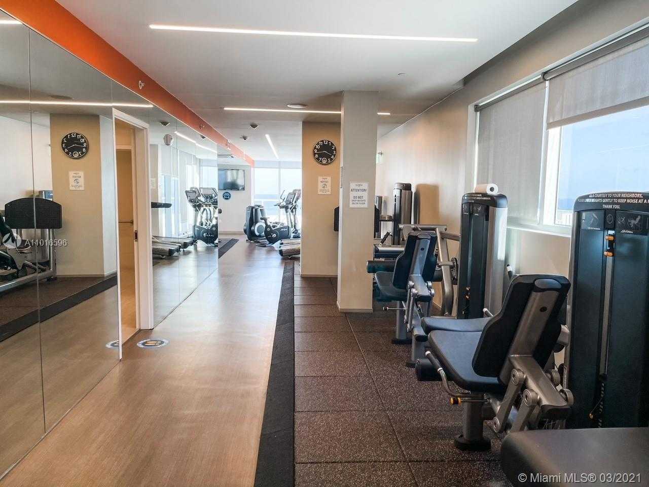 Small Image of 10155 Collins Ave, Bal Harbour, FL 33154, USA Number 49