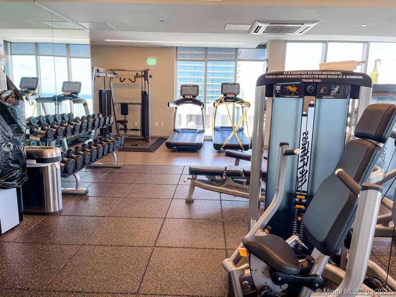 Small Image of 10155 Collins Ave, Bal Harbour, FL 33154, USA Number 52