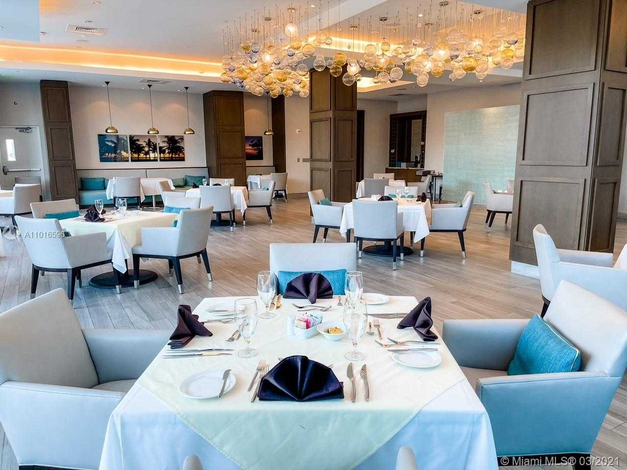 Small Image of 10155 Collins Ave, Bal Harbour, FL 33154, USA Number 68