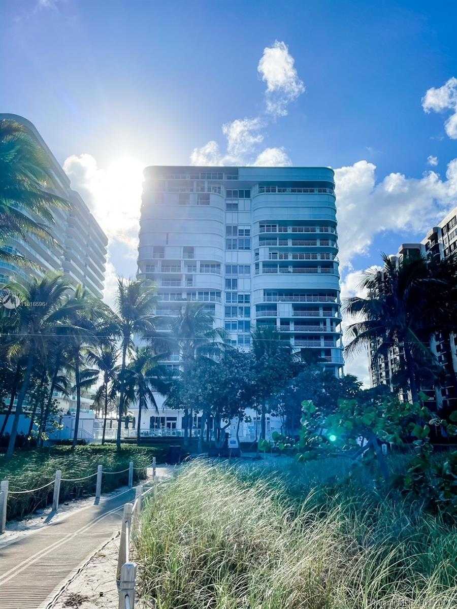 Small Image of 10155 Collins Ave, Bal Harbour, FL 33154, USA Number 73