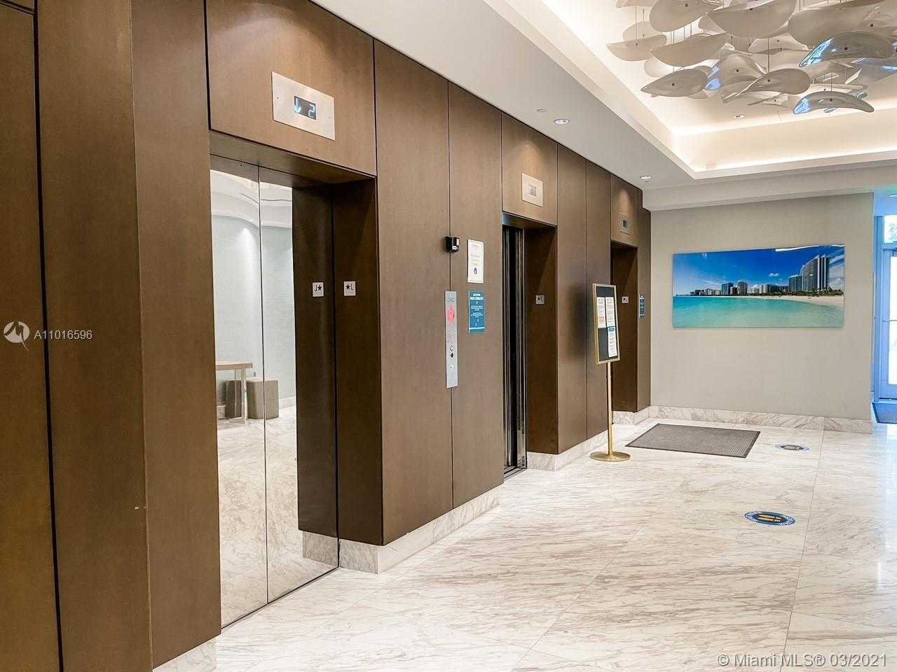 Small Image of 10155 Collins Ave, Bal Harbour, FL 33154, USA Number 78