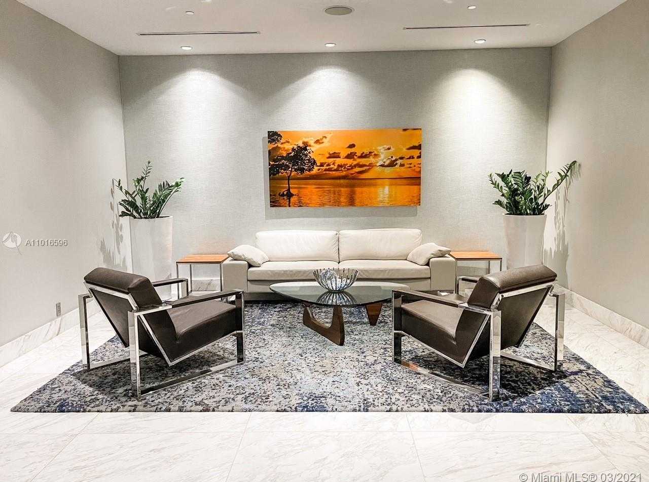Small Image of 10155 Collins Ave, Bal Harbour, FL 33154, USA Number 79