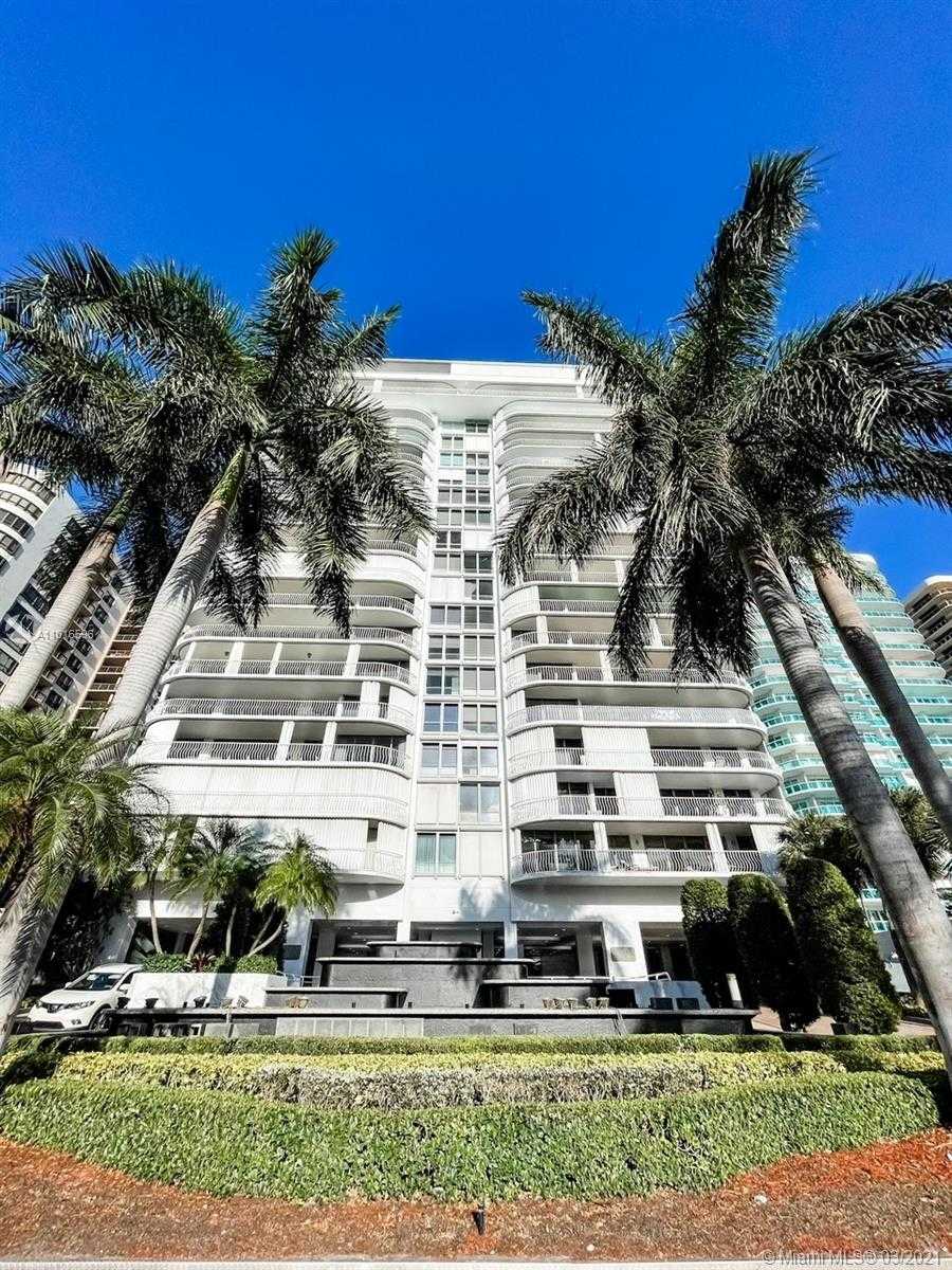 Small Image of 10155 Collins Ave, Bal Harbour, FL 33154, USA Number 92