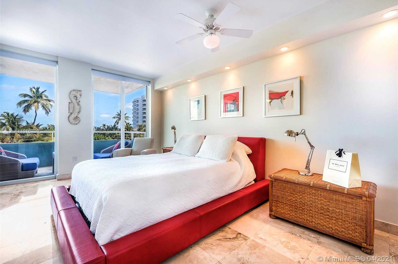 Small Image of 200 OCEAN DR #5B, Miami Beach Number 13