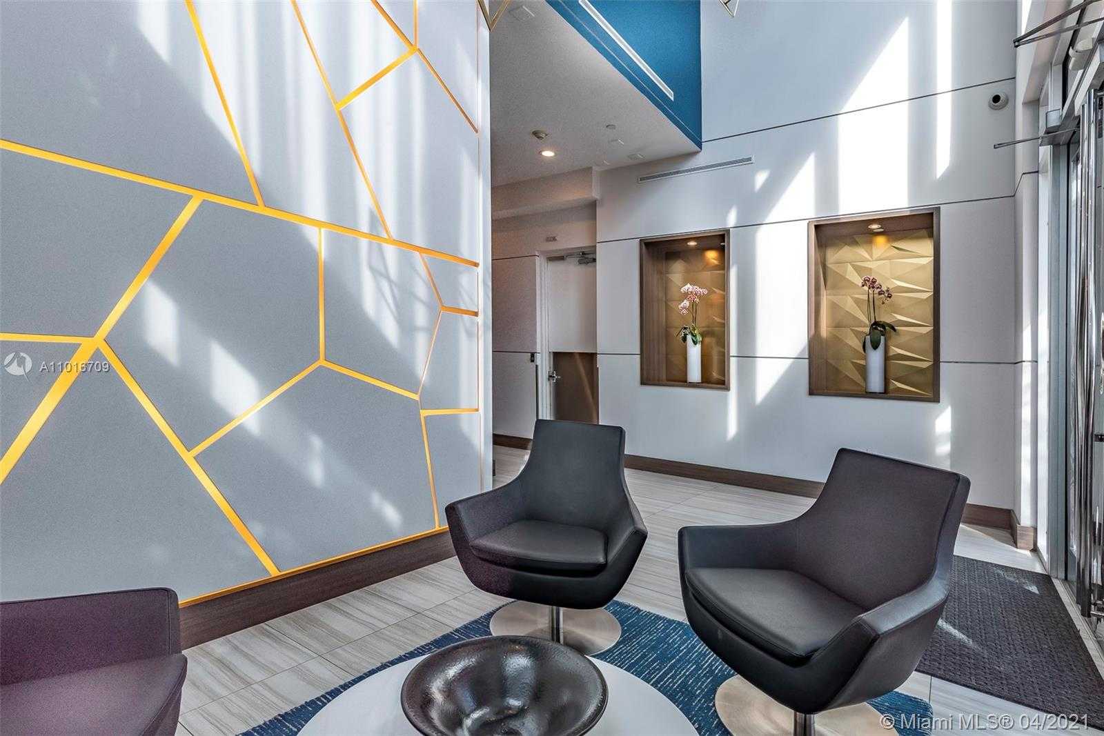 Small Image of 200 OCEAN DR #5B, Miami Beach Number 22