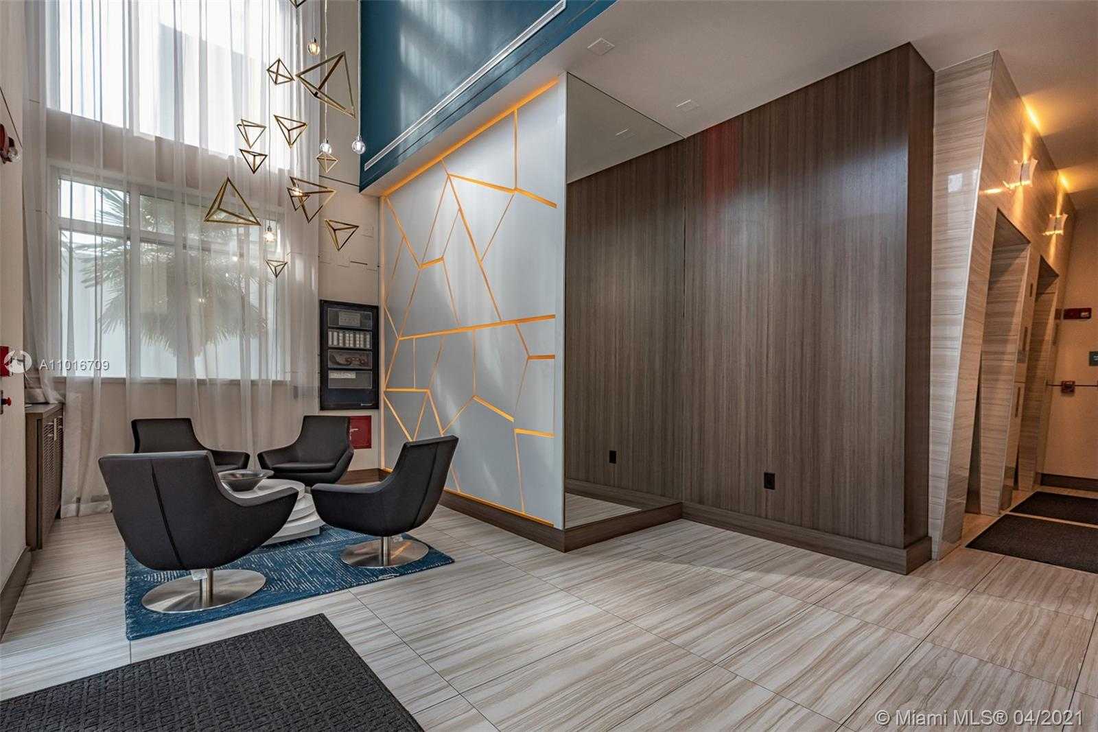 Small Image of 200 OCEAN DR #5B, Miami Beach Number 23