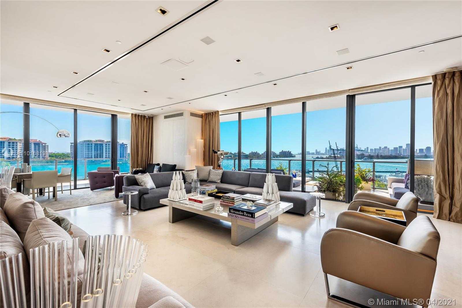 Small Image of 800 SOUTH POINTE DR #604, Miami Beach Number 2