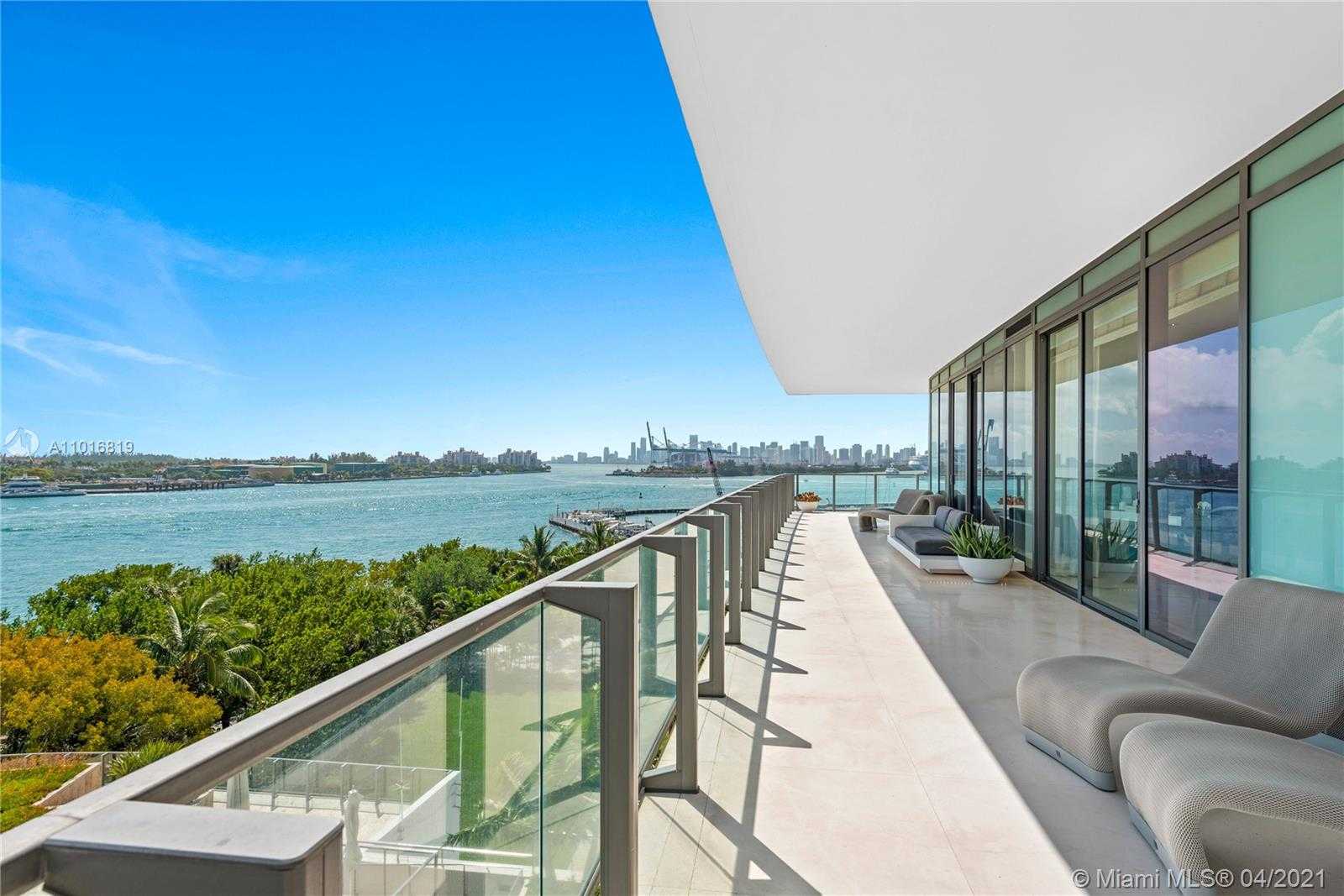 Small Image of 800 SOUTH POINTE DR #604, Miami Beach Number 24