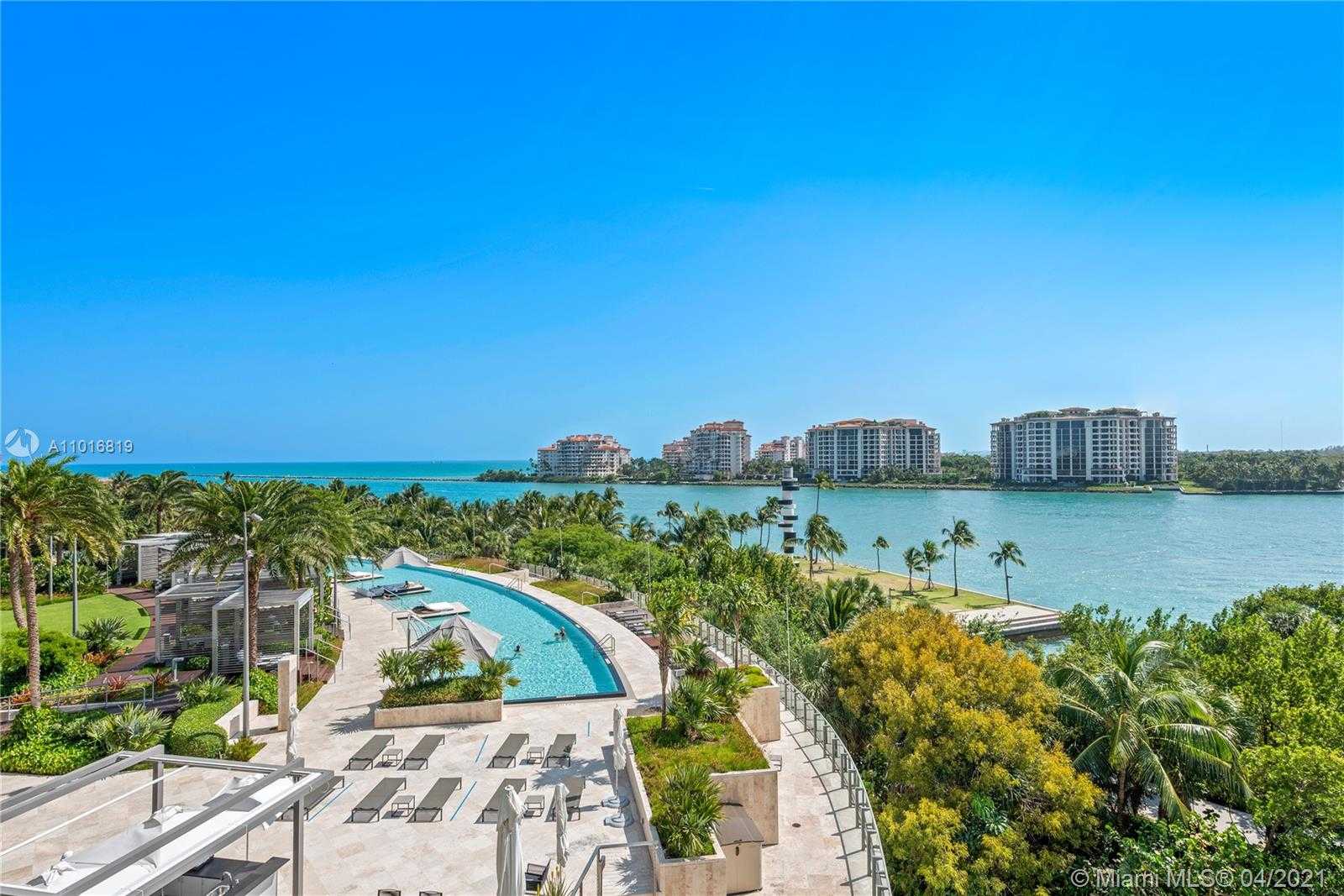 Small Image of 800 SOUTH POINTE DR #604, Miami Beach Number 28