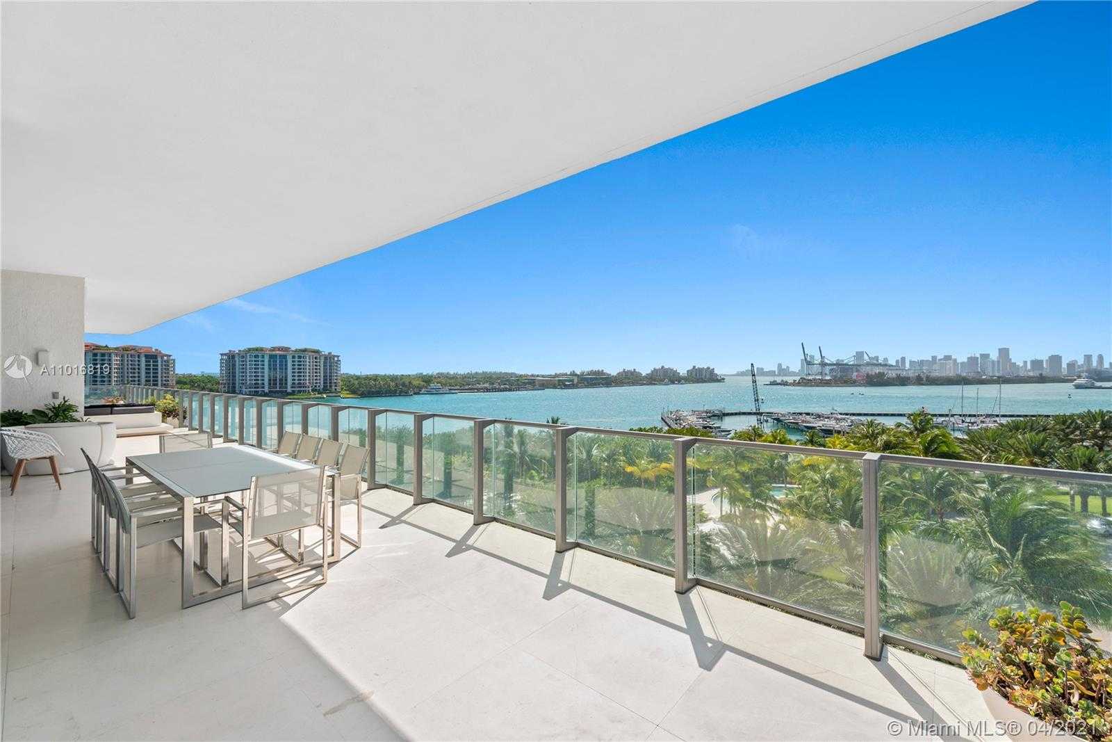 Small Image of 800 SOUTH POINTE DR #604, Miami Beach Number 31