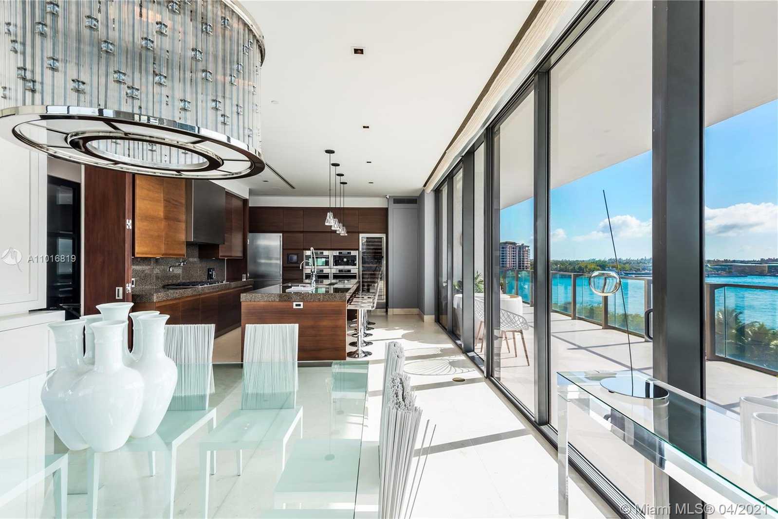 Small Image of 800 SOUTH POINTE DR #604, Miami Beach Number 37
