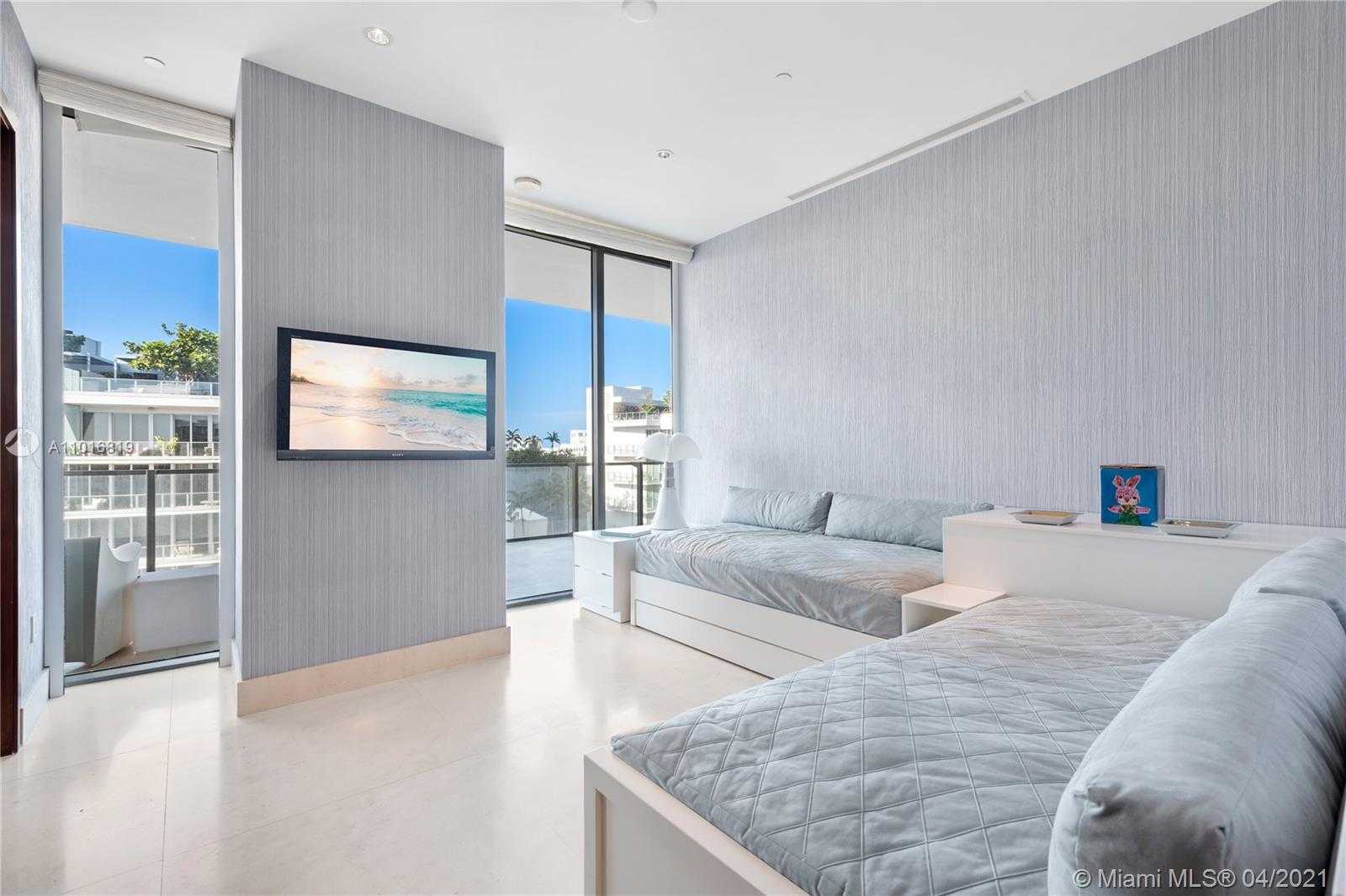 Small Image of 800 SOUTH POINTE DR #604, Miami Beach Number 56