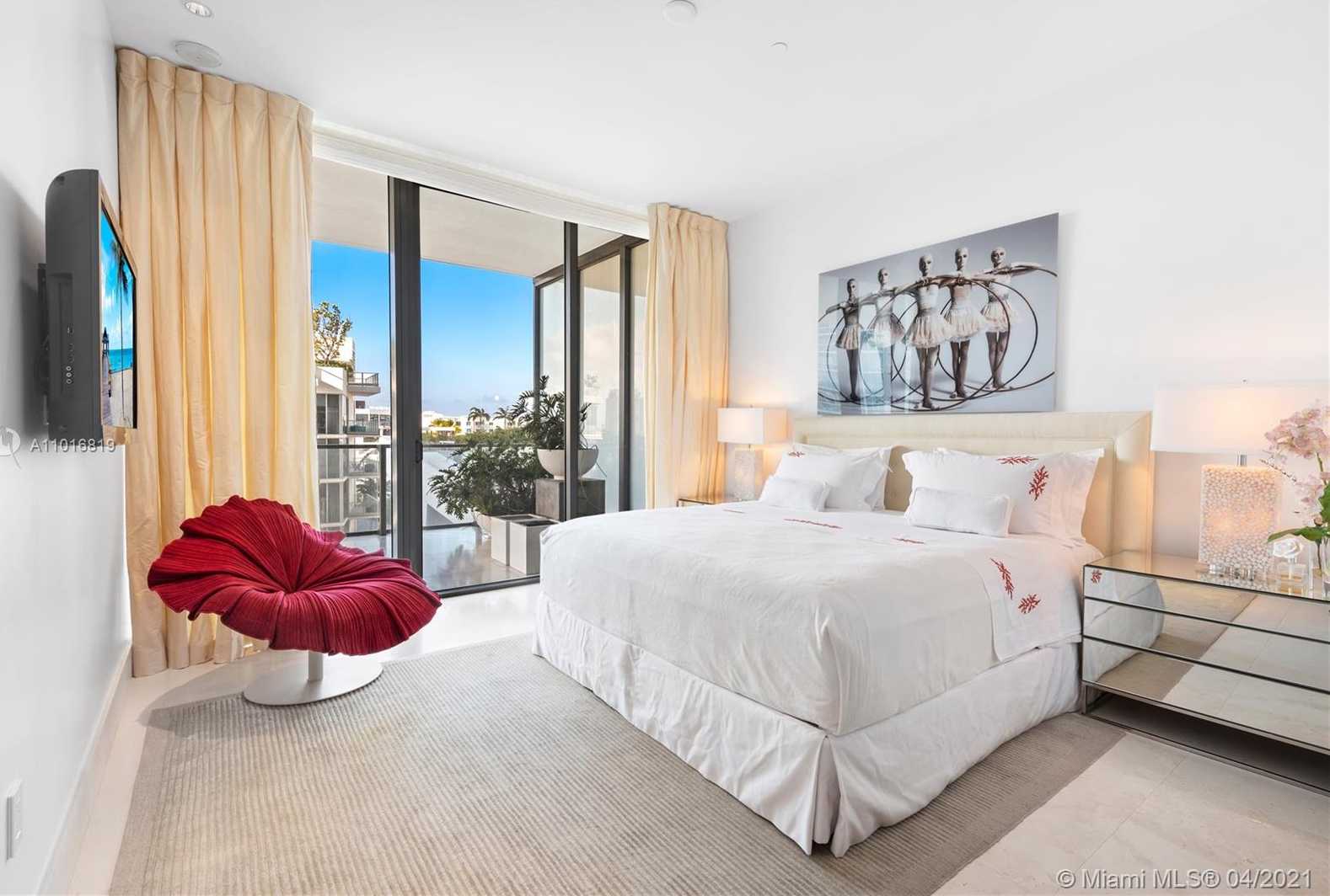 Small Image of 800 SOUTH POINTE DR #604, Miami Beach Number 58
