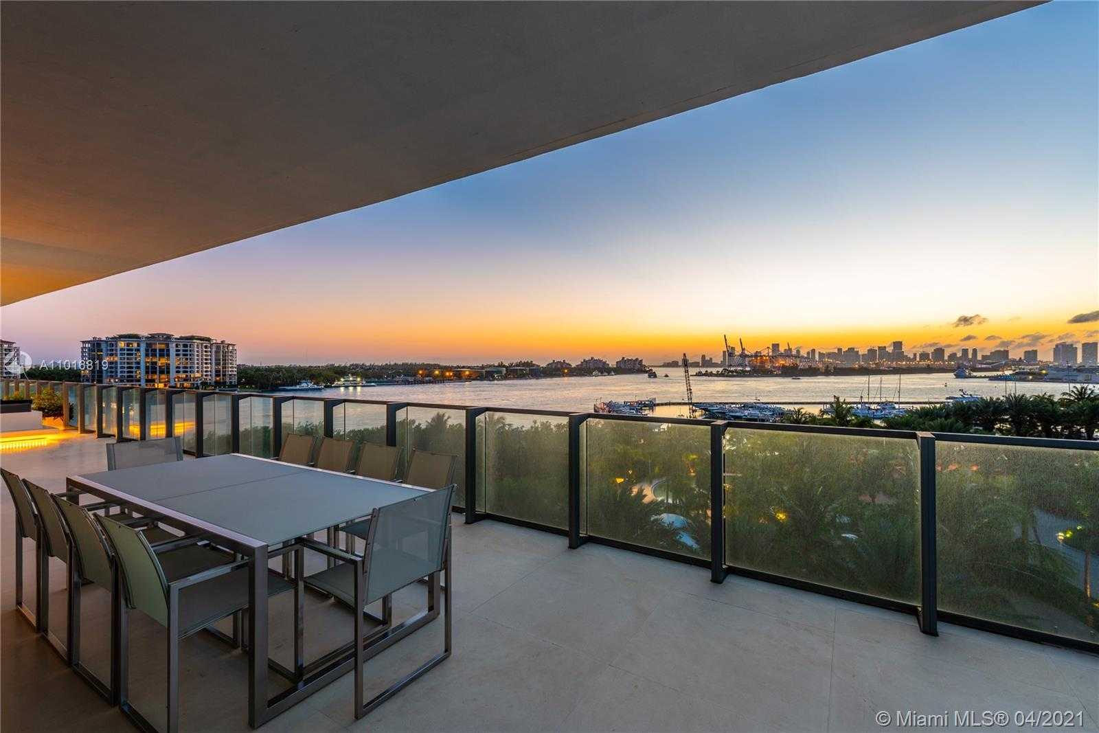 Small Image of 800 SOUTH POINTE DR #604, Miami Beach Number 67