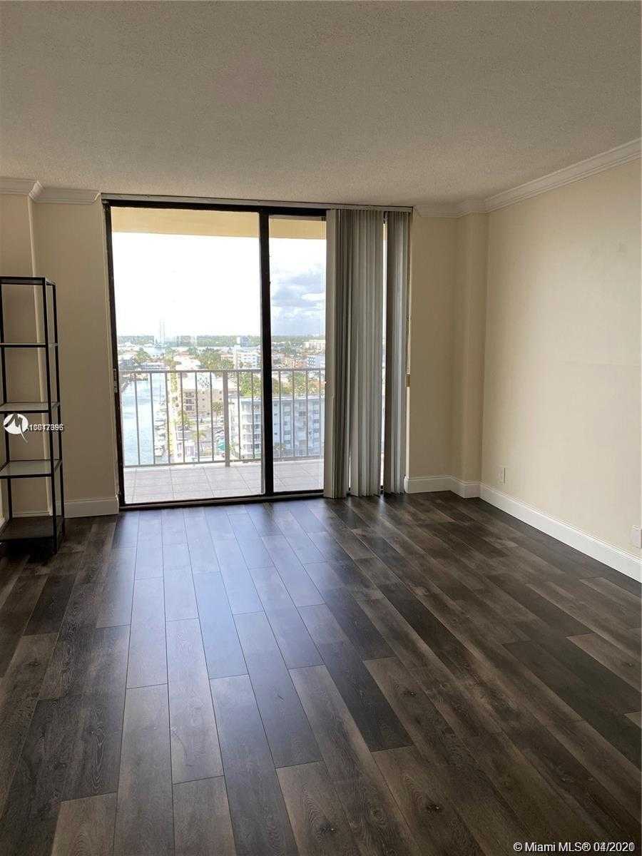 Small Image of 290 174th St, Sunny Isles Beach, FL 33160, USA Number 5
