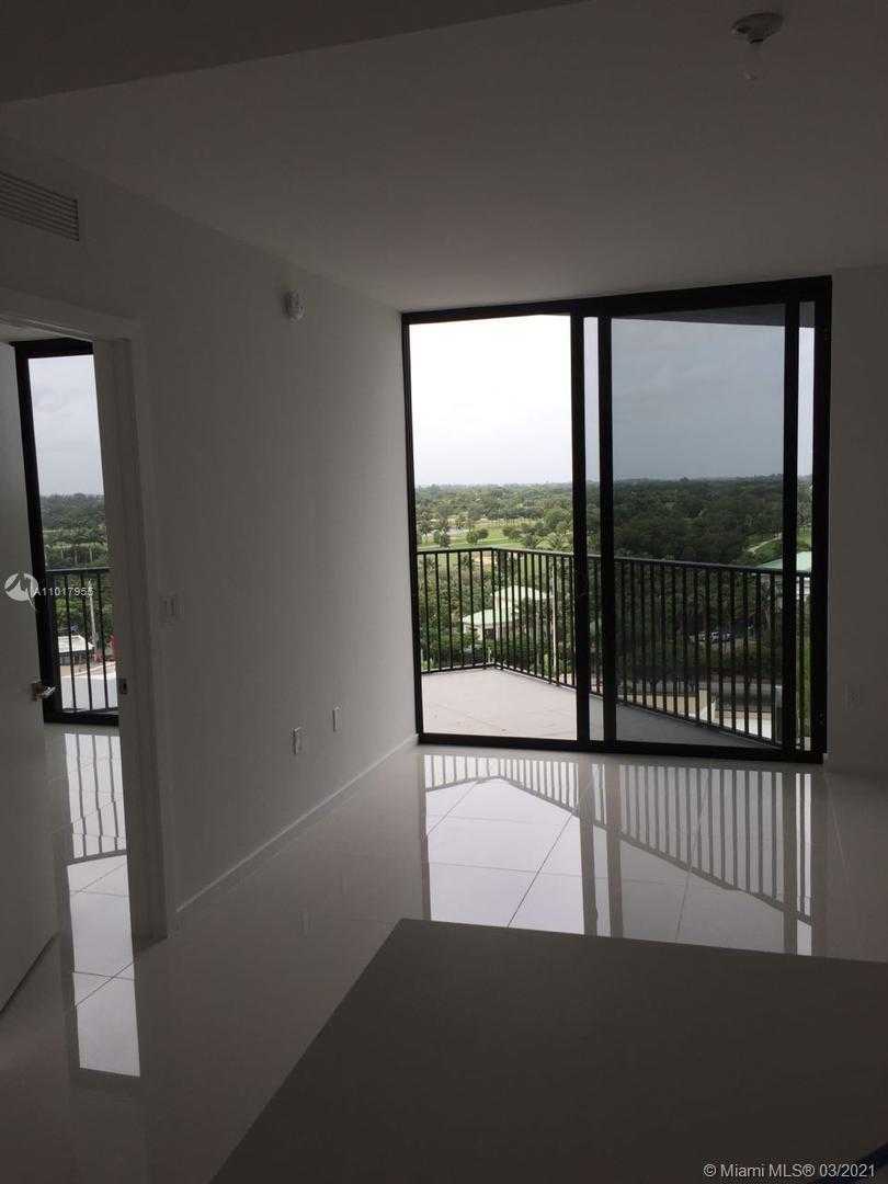 Small Image of 5300 NORTH WEST 85TH AVE #706, Doral Number 4