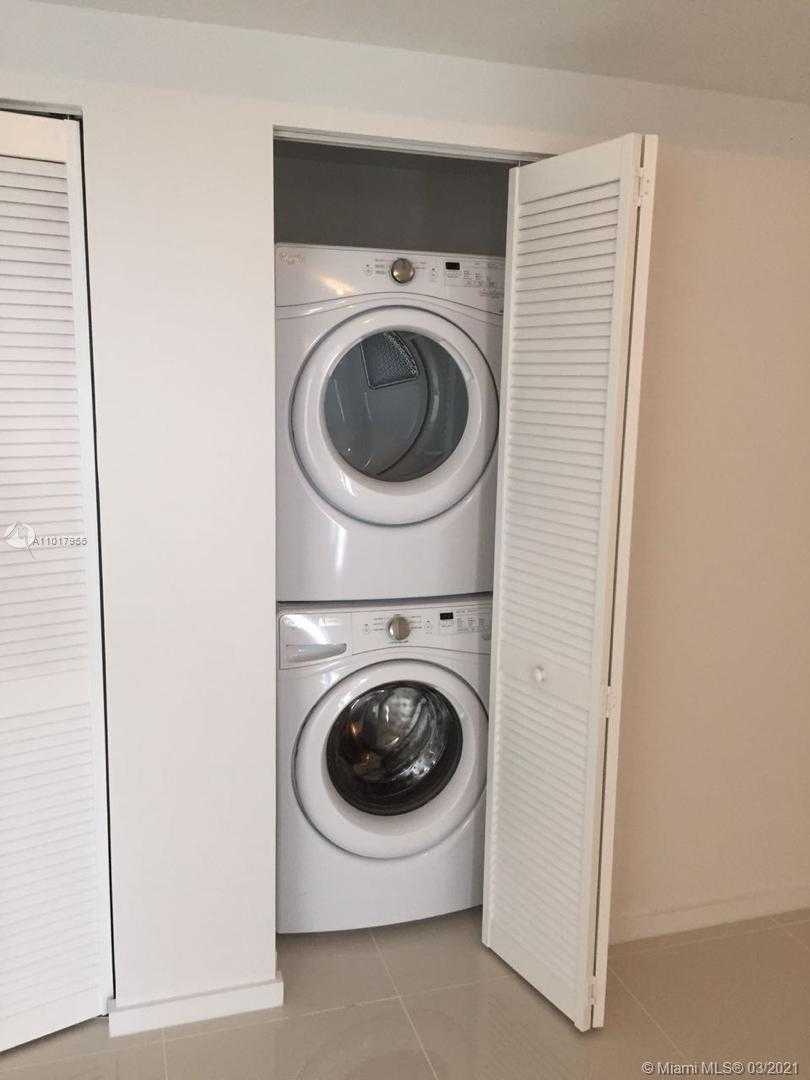 Small Image of 5300 NORTH WEST 85TH AVE #706, Doral Number 8
