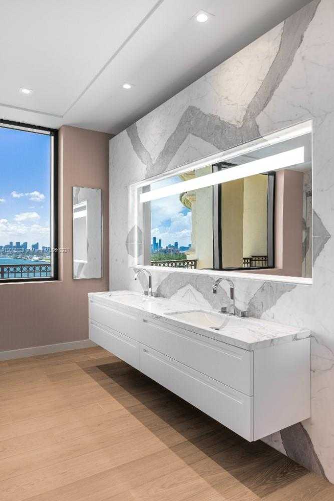 Small Image of 6800 FISHER ISLAND #6802 PH-2, Miami Beach Number 12