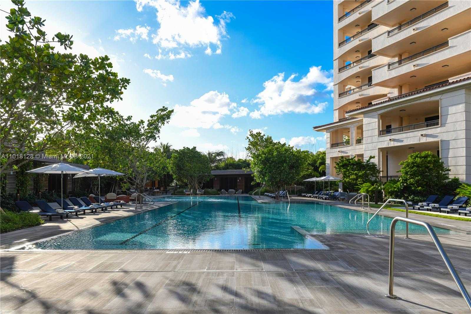 Small Image of 6800 FISHER ISLAND #6802 PH-2, Miami Beach Number 36