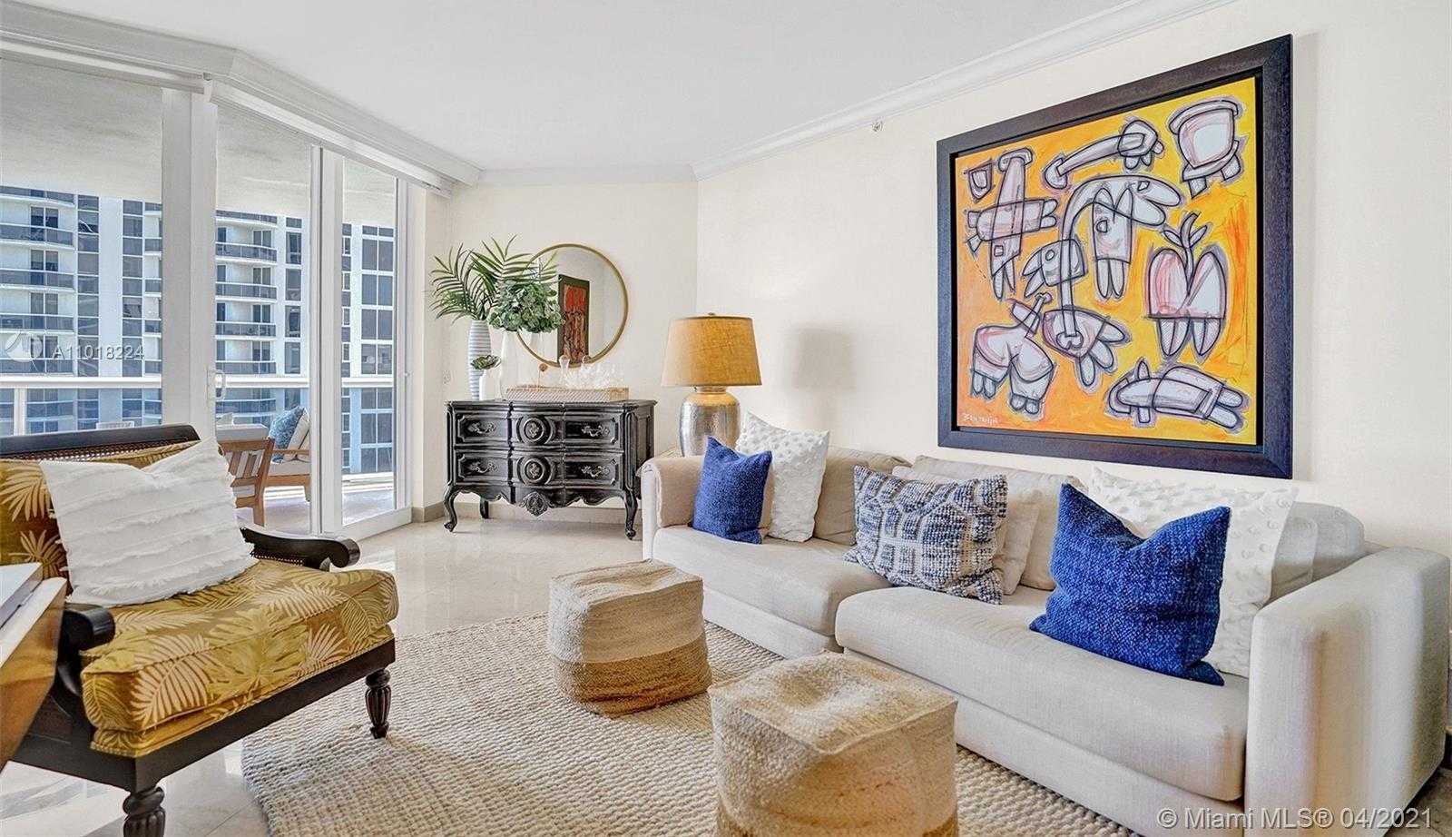 Small Image of 4779 COLLINS AVE #2104, Miami Beach Number 21
