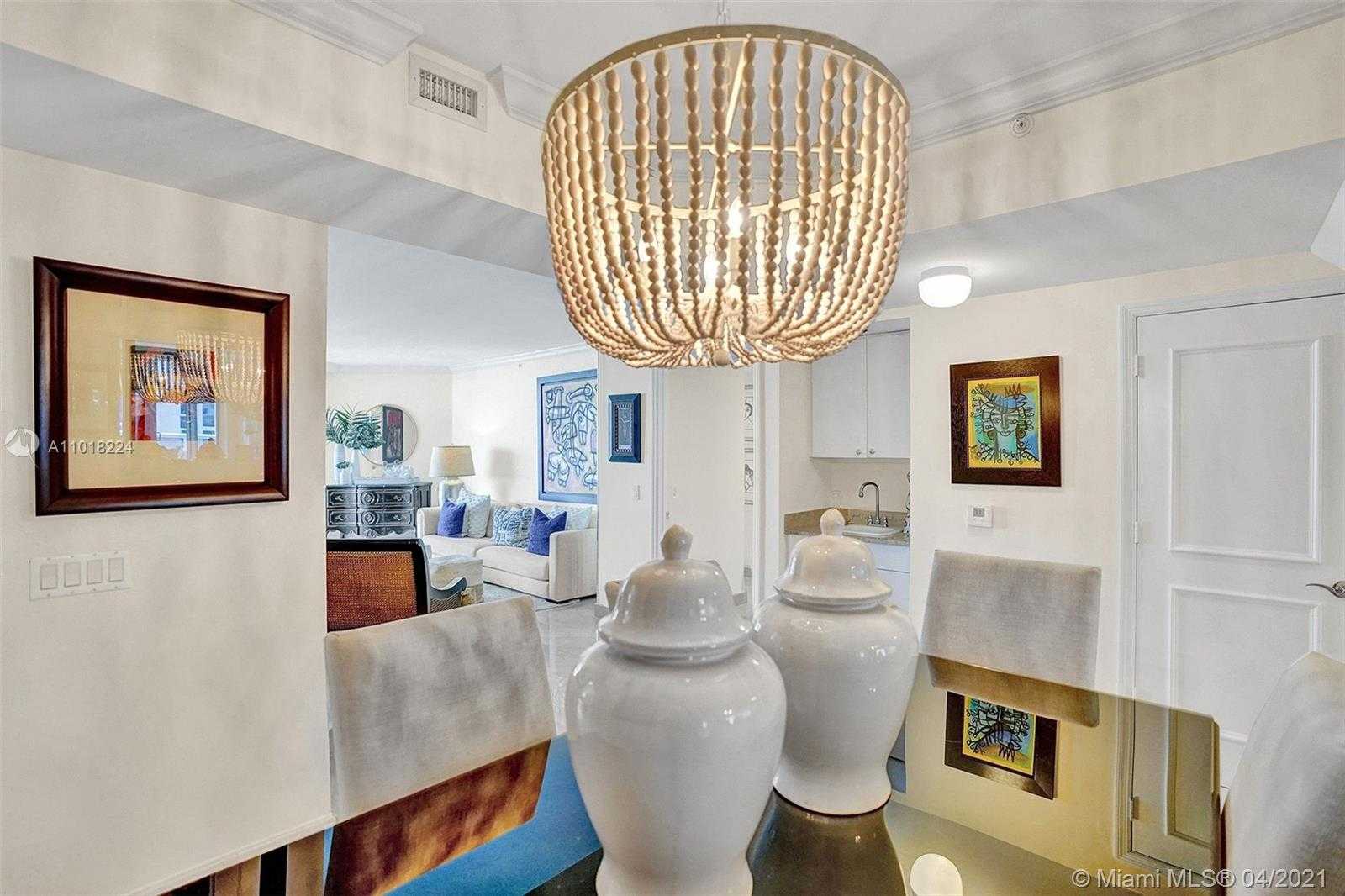 Small Image of 4779 COLLINS AVE #2104, Miami Beach Number 26