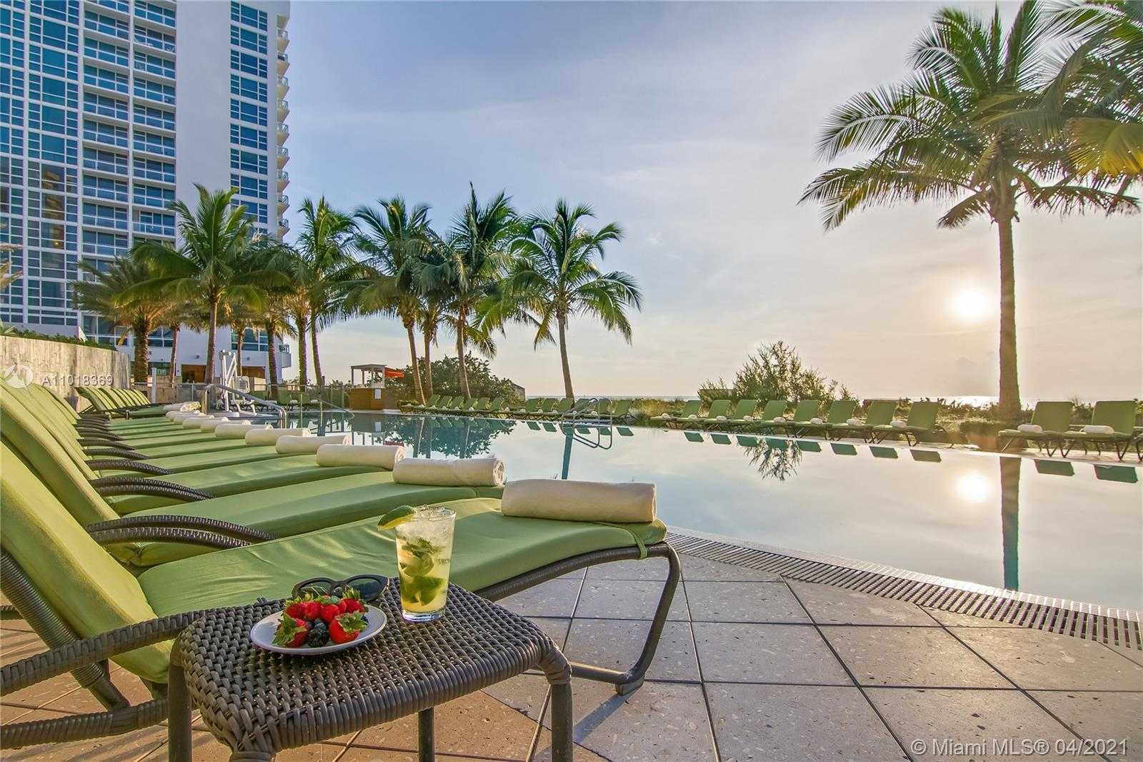 Small Image of 6899 COLLINS AVE #1405, Miami Beach Number 18