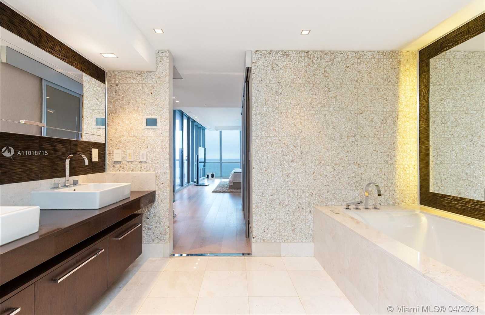 Small Image of 17121 COLLINS AVE #4208, Sunny Isles Beach Number 9