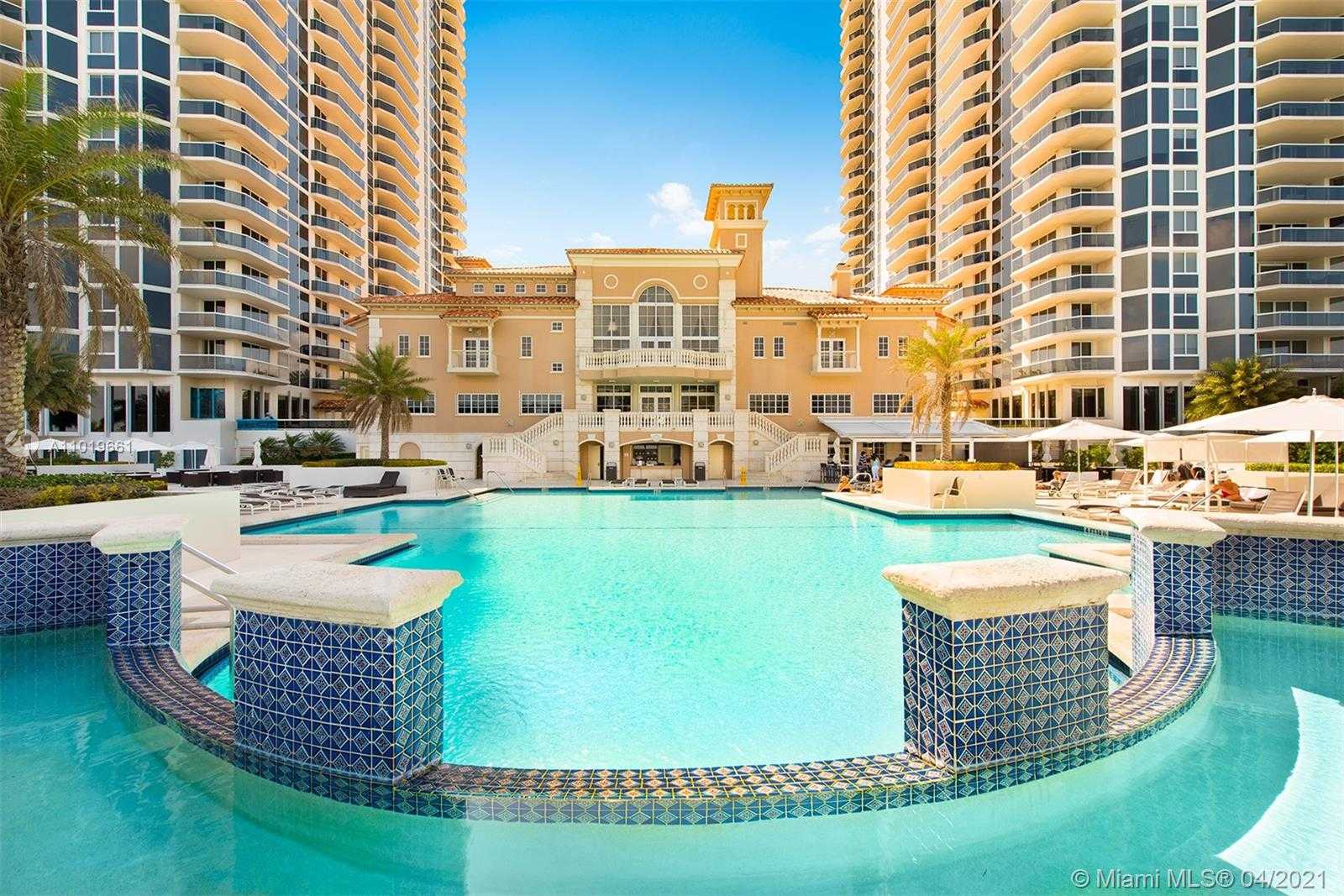 Small Image of 4775 COLLINS AVE #1904, Miami Beach Number 23