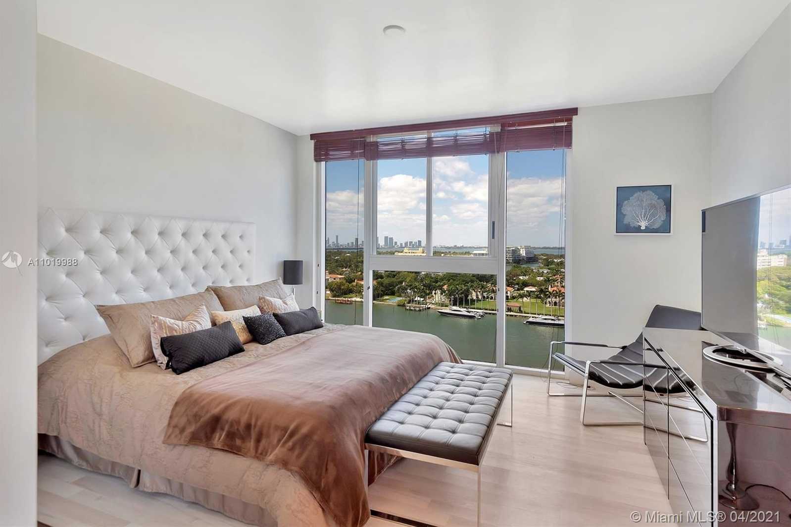 Small Image of 4779 COLLINS AVE #1407, Miami Beach Number 6