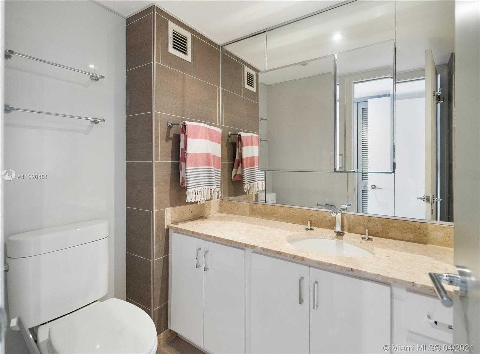 Small Image of 11 ISLAND AVE #2111, Miami Beach Number 12