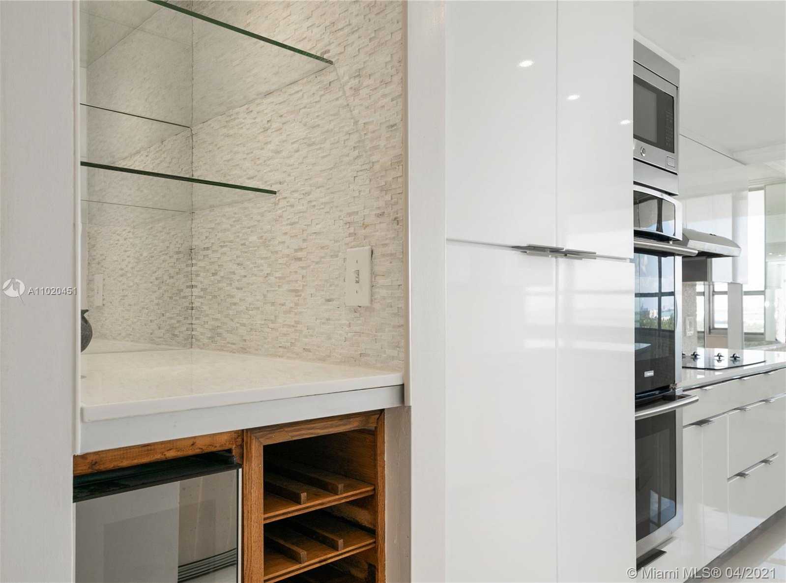 Small Image of 11 ISLAND AVE #2111, Miami Beach Number 13