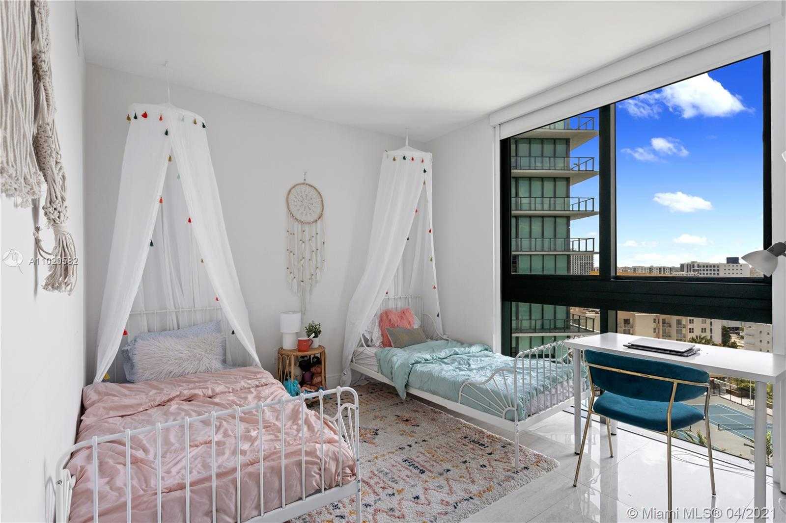 Small Image of 650 NORTH EAST 32ND ST #1501, Miami Number 12
