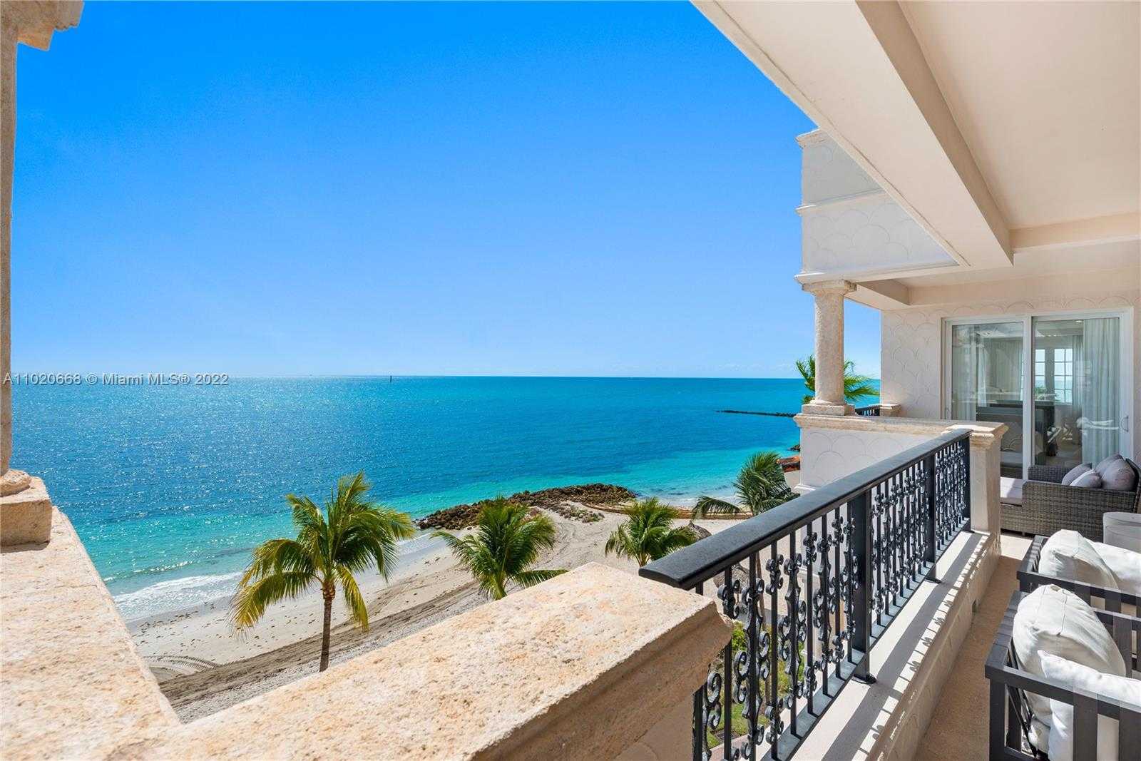 Small Image of 7954 FISHER ISLAND DR #7954, Miami Beach Number 25