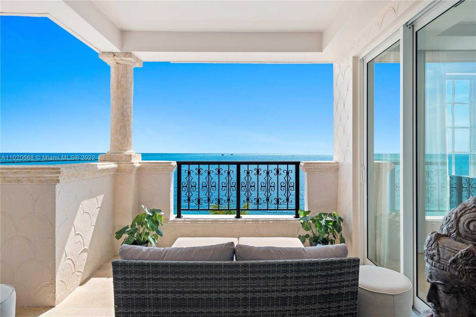 Small Image of 7954 FISHER ISLAND DR #7954, Miami Beach Number 26