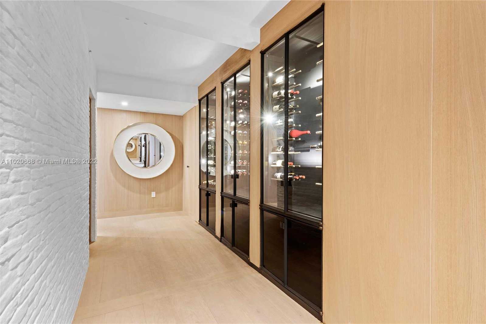Small Image of 7954 FISHER ISLAND DR #7954, Miami Beach Number 33