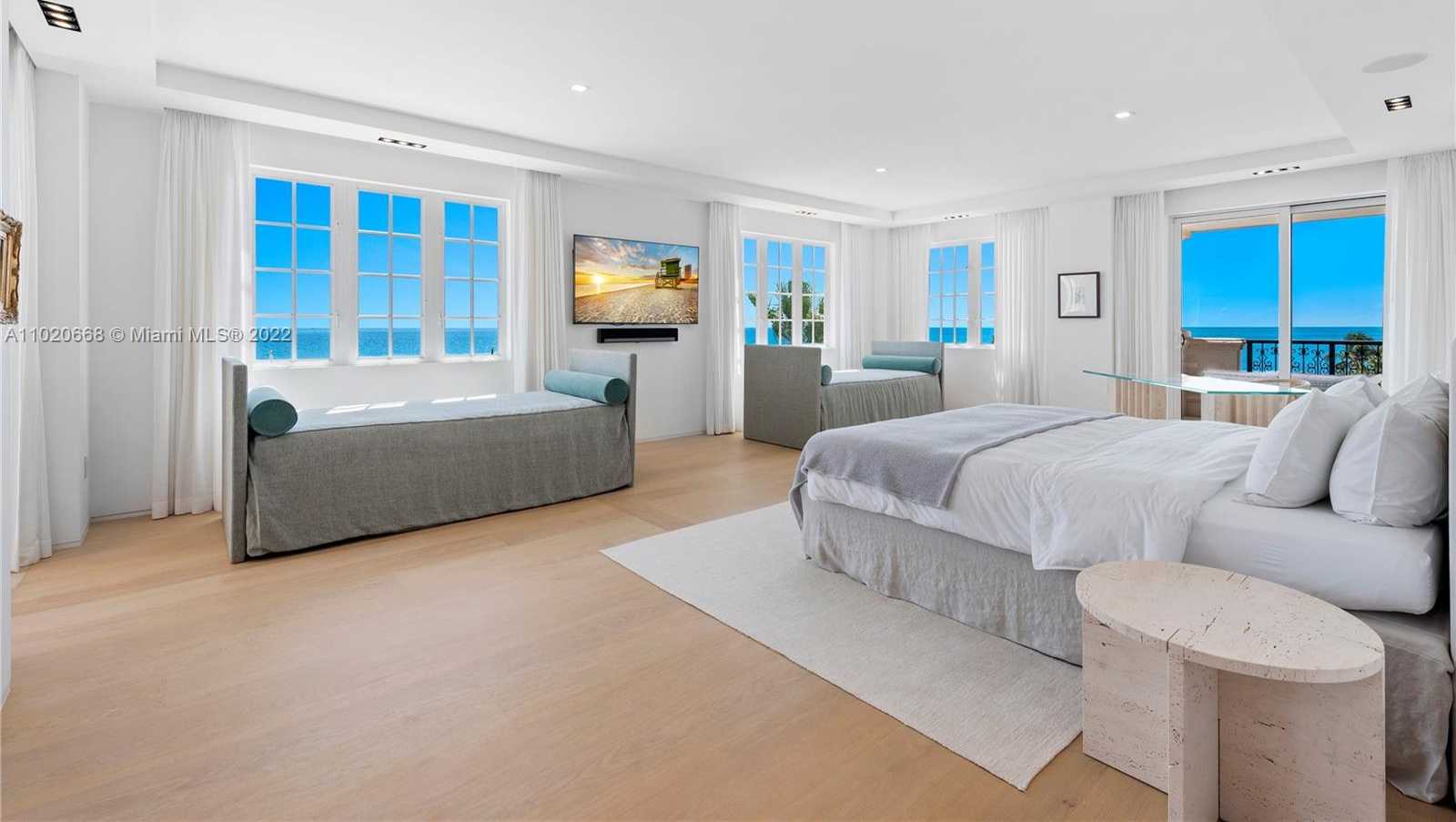 Small Image of 7954 FISHER ISLAND DR #7954, Miami Beach Number 6