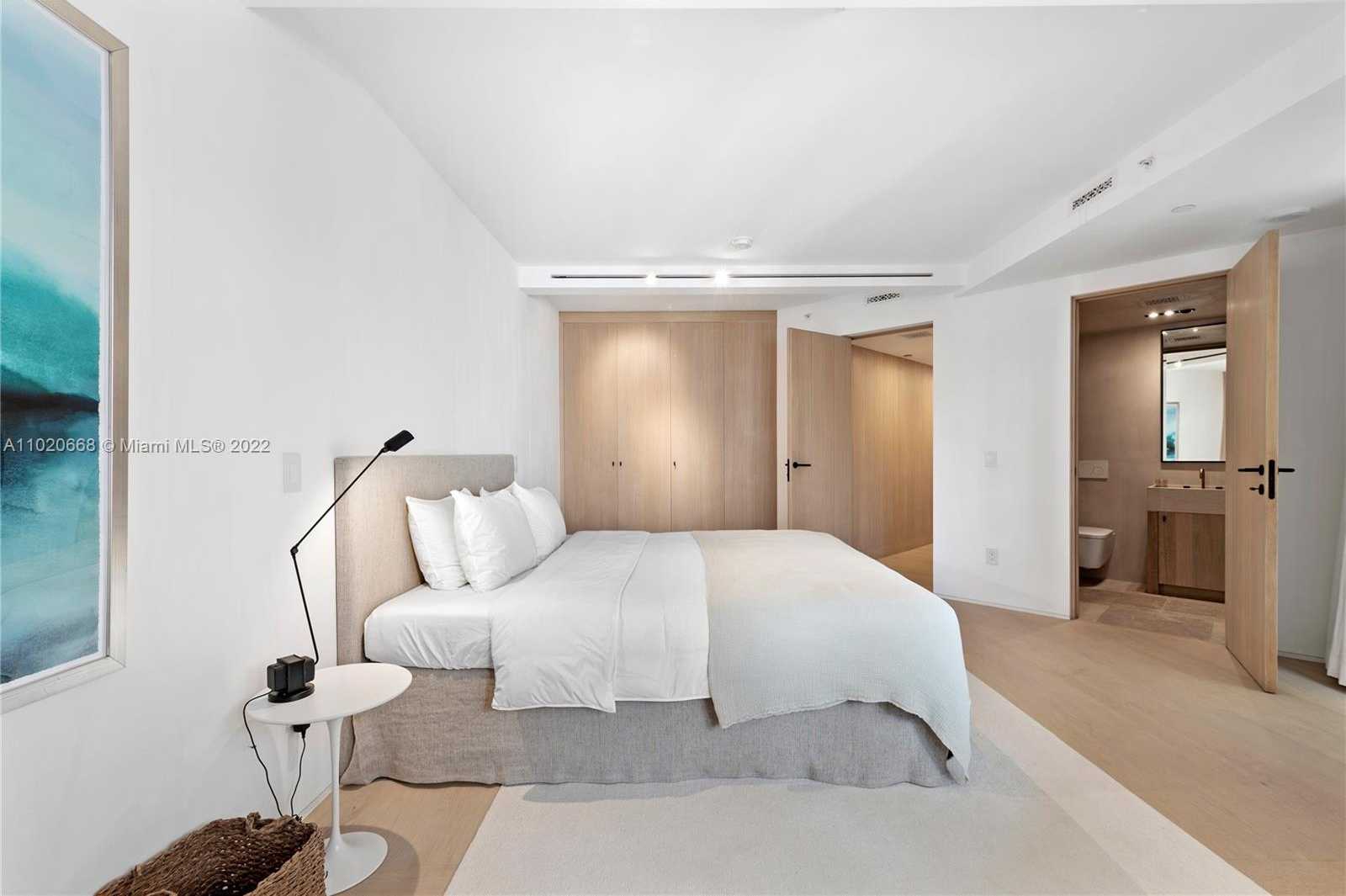 Small Image of 7954 FISHER ISLAND DR #7954, Miami Beach Number 66