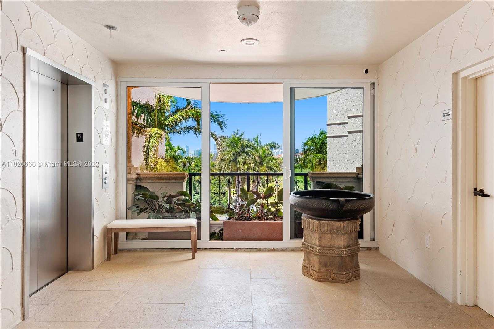 Small Image of 7954 FISHER ISLAND DR #7954, Miami Beach Number 81