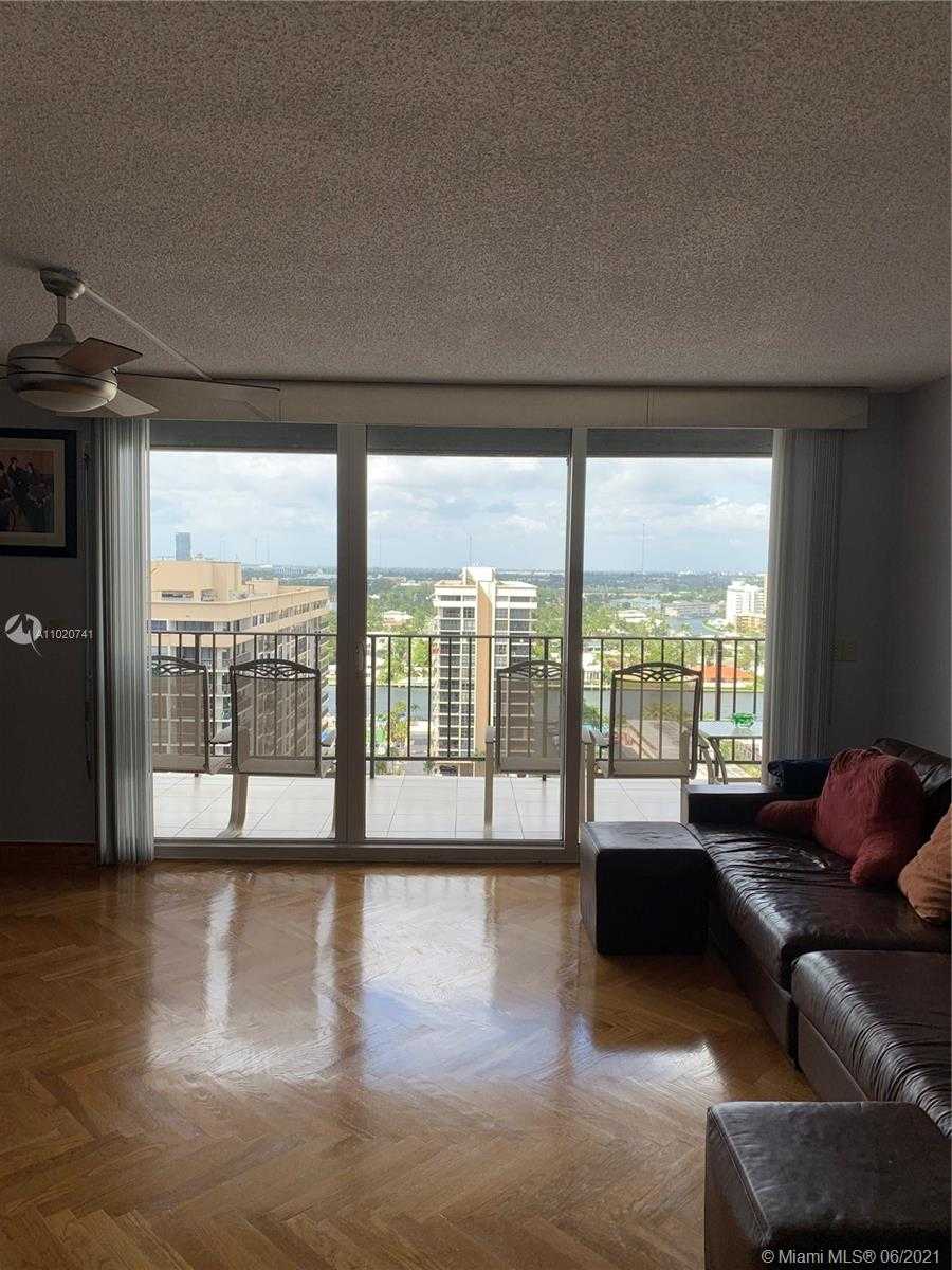 Small Image of 2030 S Ocean Dr, Hallandale Beach, FL 33009, USA Number 2
