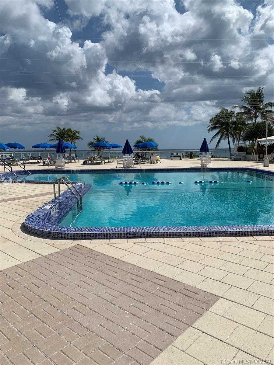 Small Image of 2030 S Ocean Dr, Hallandale Beach, FL 33009, USA Number 23