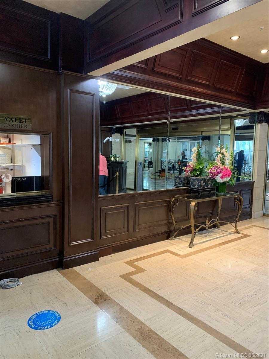 Small Image of 2030 S Ocean Dr, Hallandale Beach, FL 33009, USA Number 30